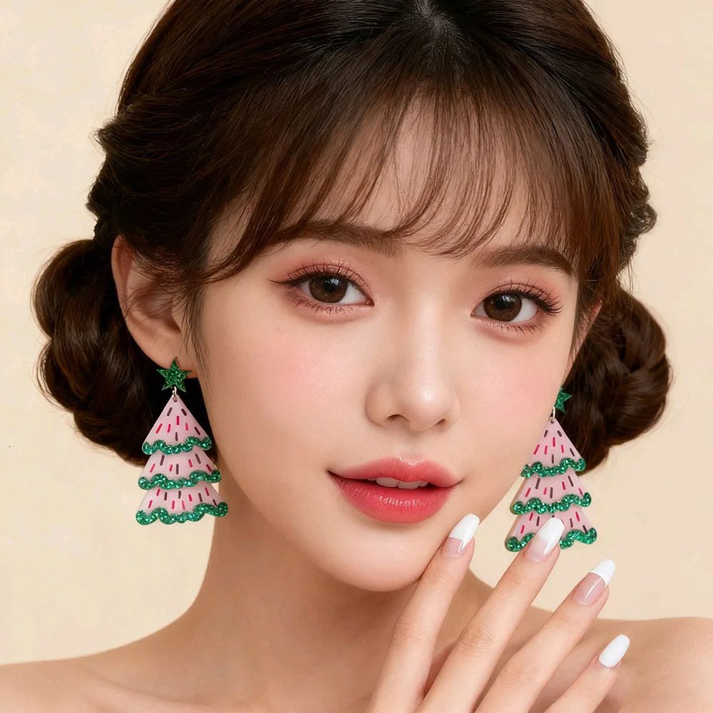 Sparkly Christmas Tree Earrings with Glitter Cute Acrylic Dangle Earring Drops for Womens Christmas Party Festival Accessories 251031