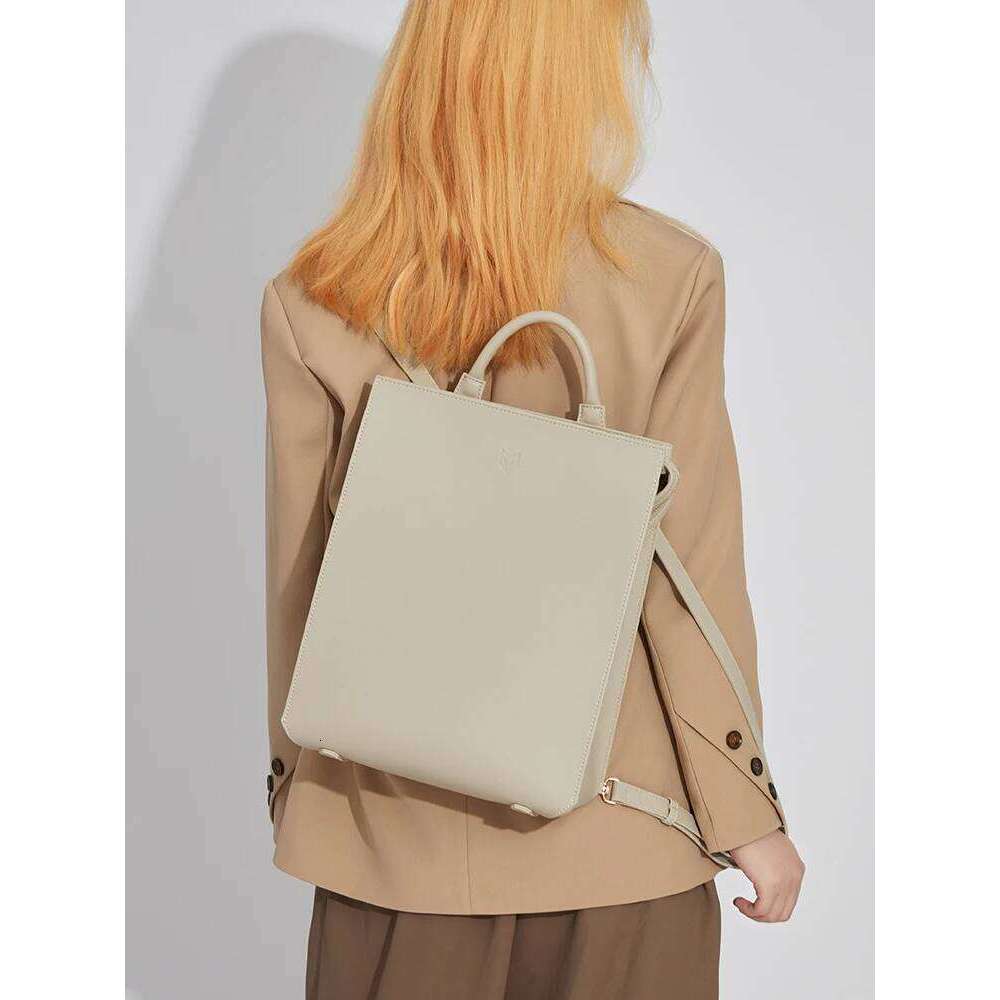 Designer Bag Tote Bag Shoulder Bag New Niche Design Genuine Leather Simple Casual Versatile Work And Commuting Large Capacity Backpack For Women