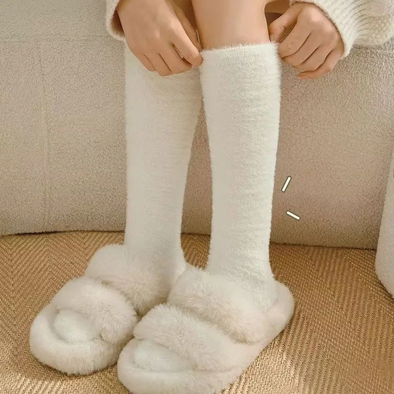 Mink Velvet Calf Socks for Women Autumn Winter White Black Thicken Warm Hairy Plush Socks Sleep Bed Floor Home Fluffy Stockings 251106