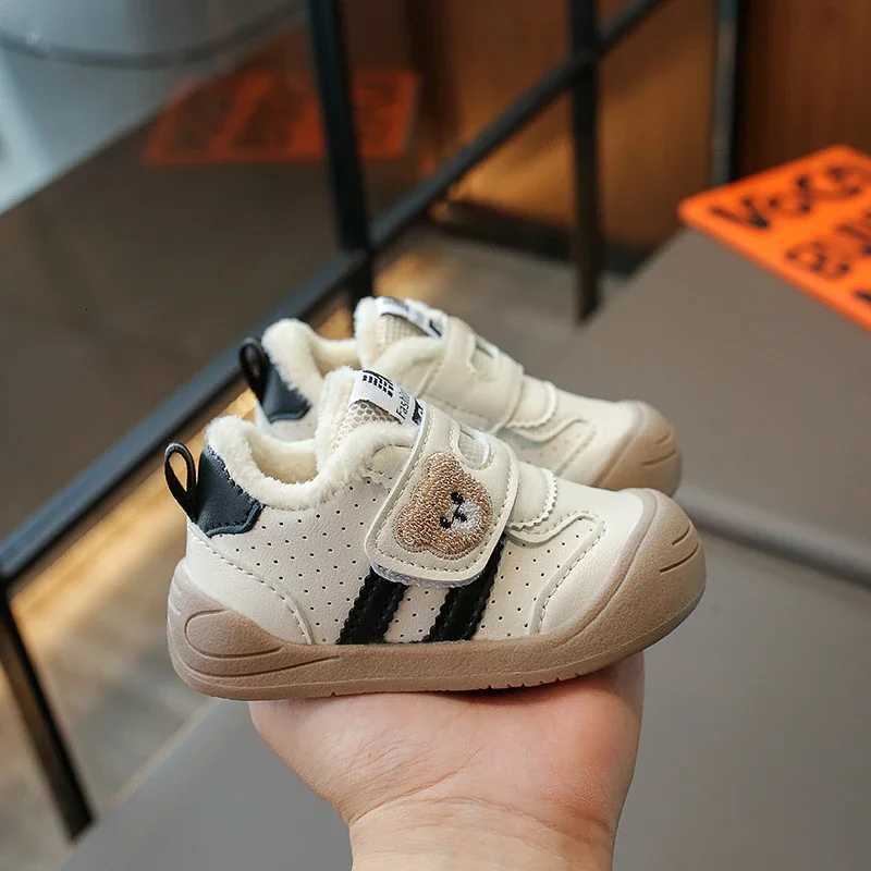 2024 Children Casual Plush Shoes for Girls Boys Winter New Fashion Korean Style Soft Sole Anti-slippery Versatile Chic Warm ShoeT251110