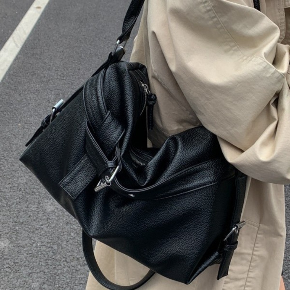 Personalize Your Style with this Spacious Spice Girls Loco-Inspired Shoulder/Crossbody Bag