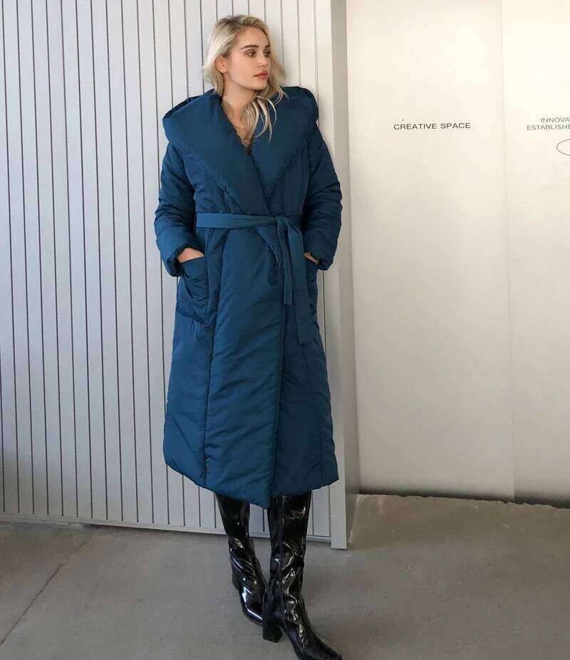 Women Winter Jacket Stylish Thick Warm Fluff Long Parka Female Water Proof Outerware Coat New Hot