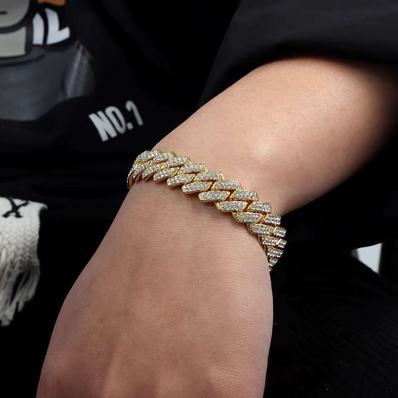 Men's Fashion Cuban Chain Zinc Alloy Water Dia Hip Hop Jewelry Women's Angel Digital Necklace