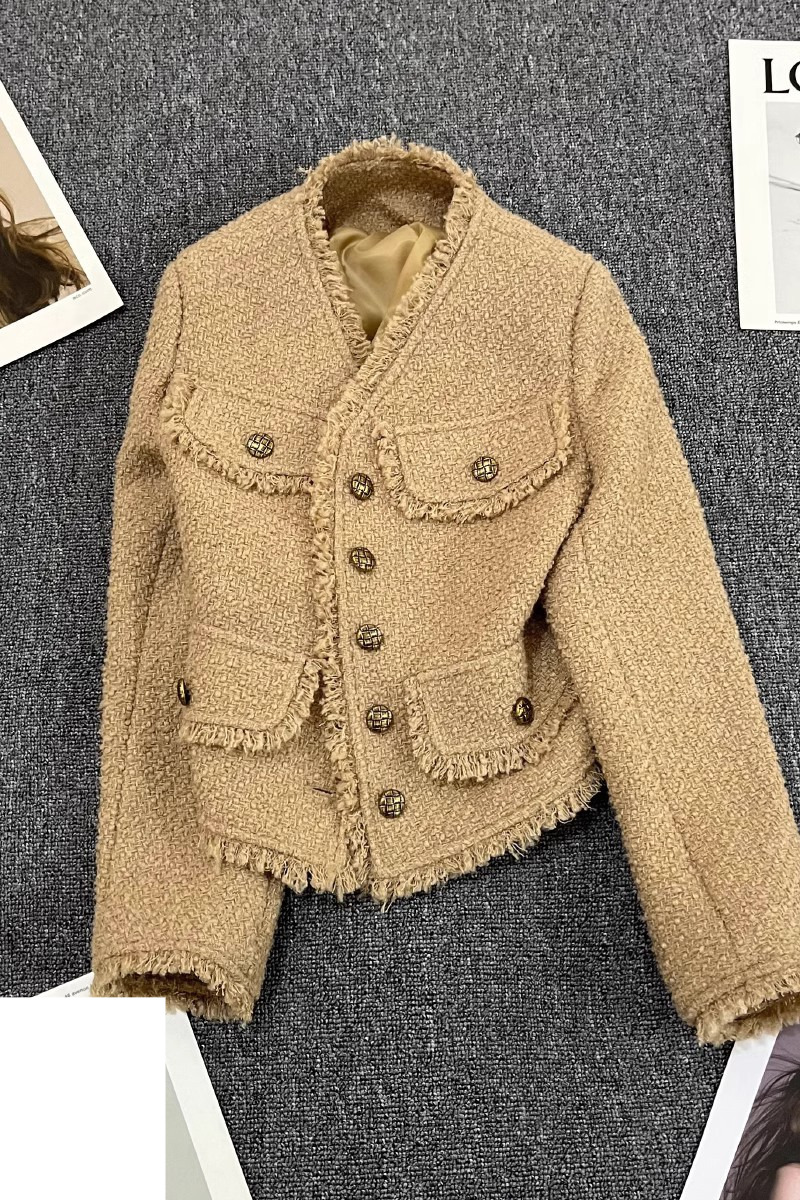 Women's Fashion With All The Fancy Suit Jacket