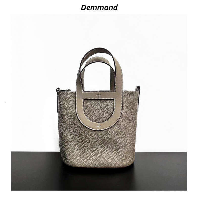 Head Layer Cowhide Pig Nose Vegetable Basket Women's High-End Handbag, Water Bucket Bag, Large Capacity Genuine Leather Shoulder Crossbody Bag