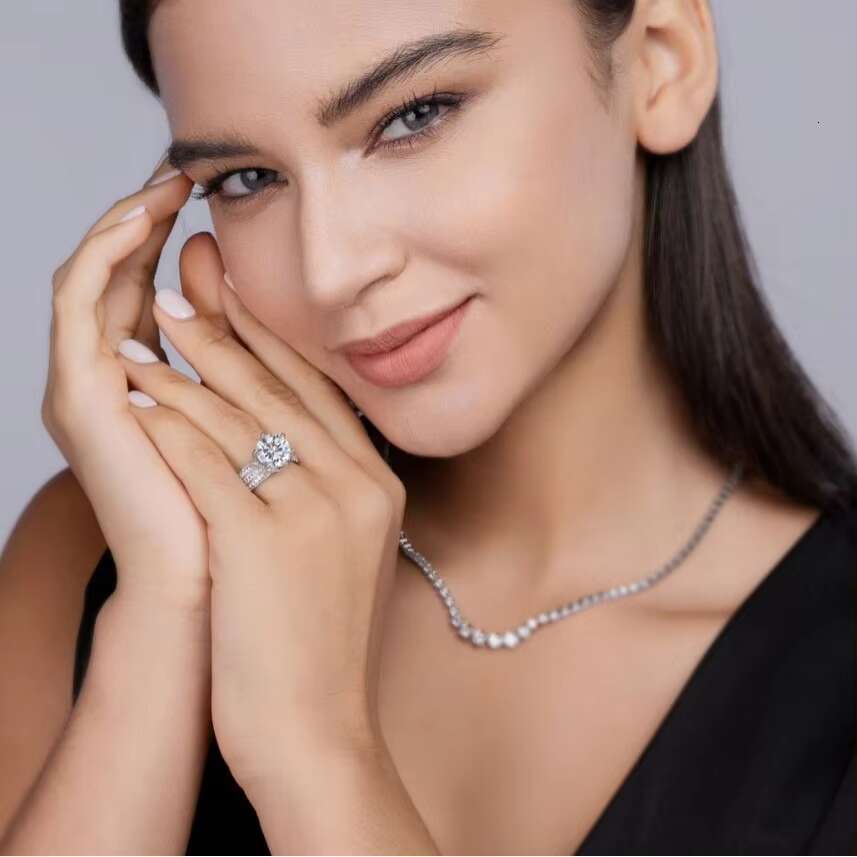 Hot Selling 925 Sterling Silver 5 Mosan Diamond Ring New Style Rose Gold Plated for Engagement or Party