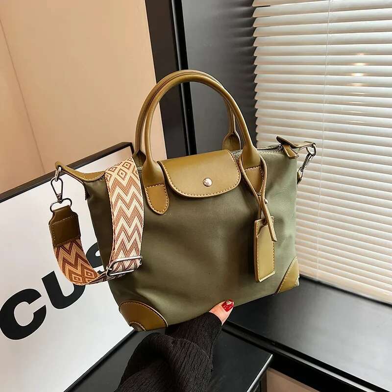 This Year's Popular Nylon Bag Women's High-Capacity 2024 New High-Sense Broadband Messenger Bag Tote Handbag
