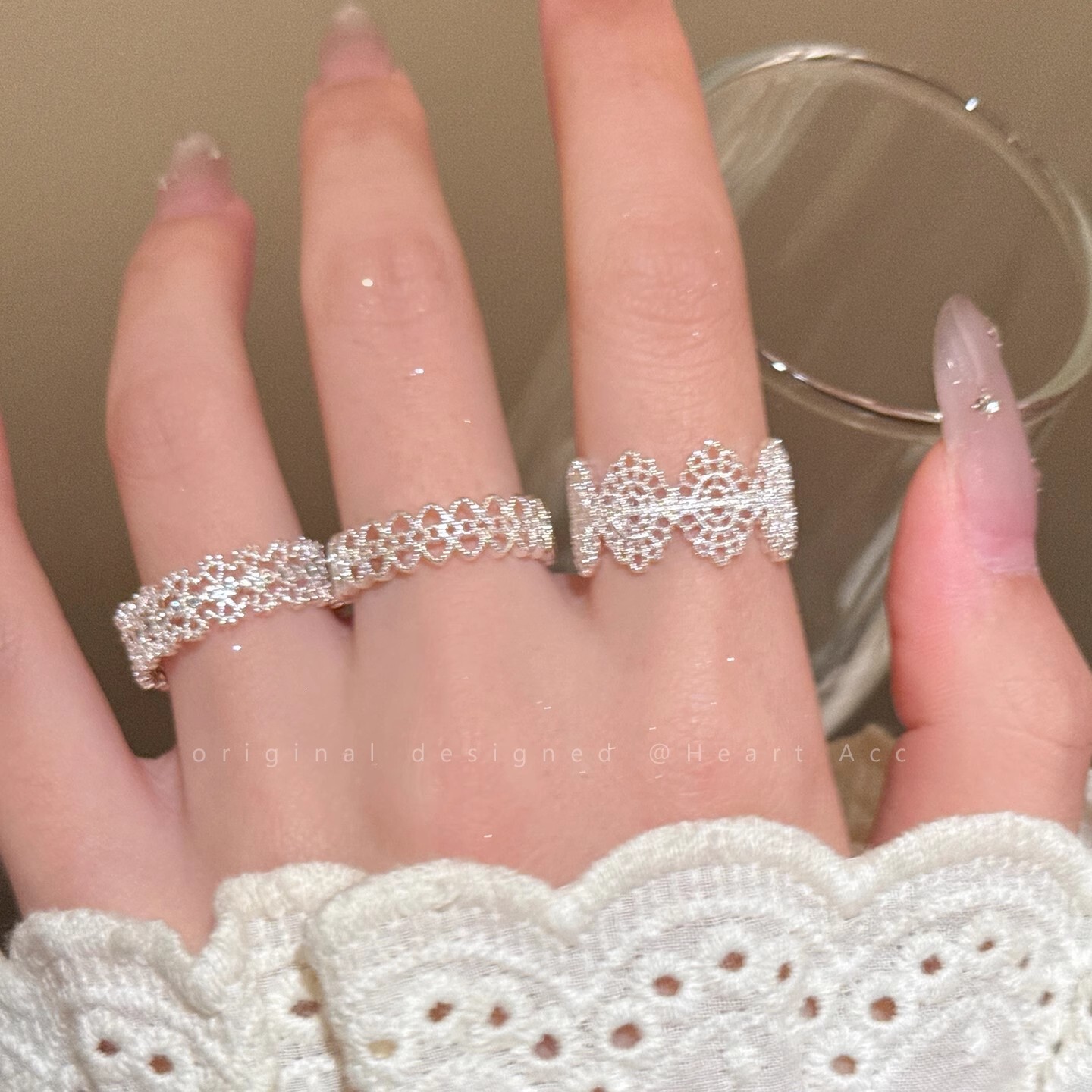 Designer Ring Palace Style Lace Edge Zircon Open Ring For Women Light Luxury Niche Fashion Ring High-end Index Finger Ring Versatile Elegant Ring