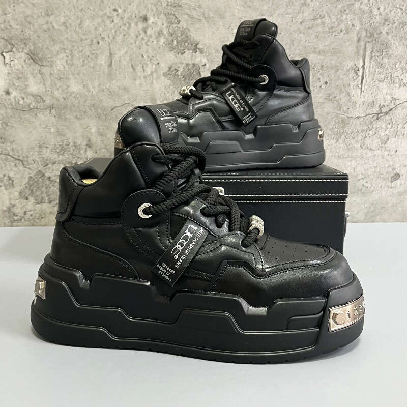 2025 High-End Casual Men's Simple Solid Color White Shoes Leather Soft Sole Comfortable Lightweight Sneakers