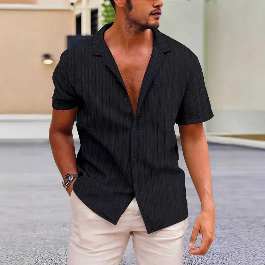 Summer new casual short sleeved shirt fashion trend solid color lapel jacquard short sleeved sports button top X250410