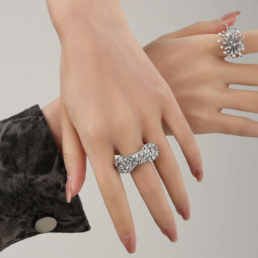 DHcollections High-end Hip-hop Hot Girl Sweet Cool Style Simple Versatile Personality Trendy Bowknot Women's Index Finger Ring Jewelry Wholesale