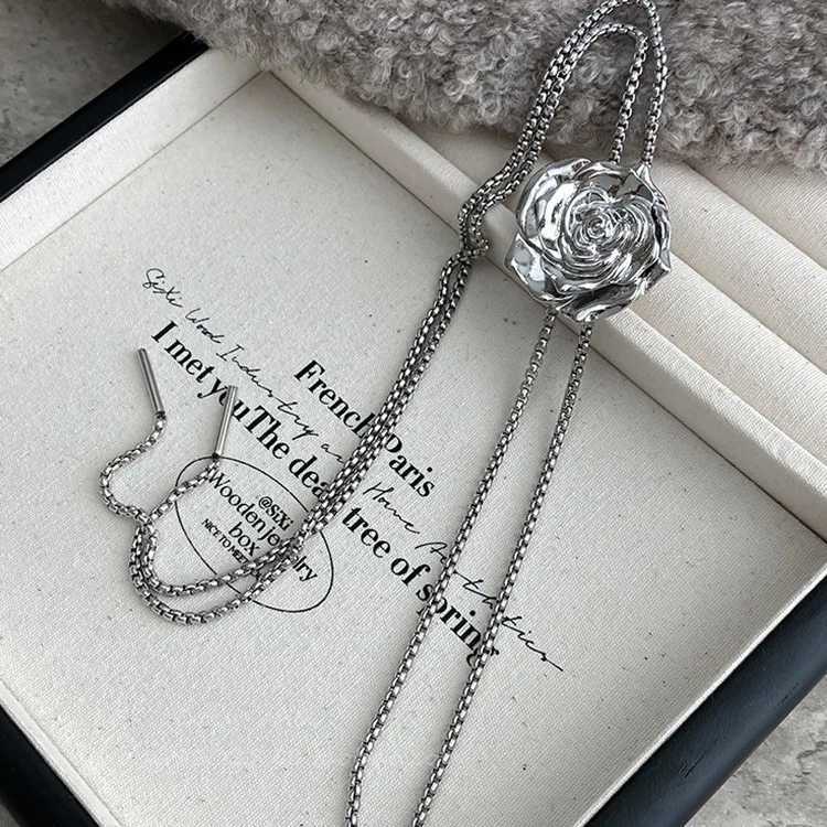Punk Liquid Metal Rose Waist Chain Adjustable Silver Pendant Snake Bone Body Chain Punk Hip Hop Jewelry X250410