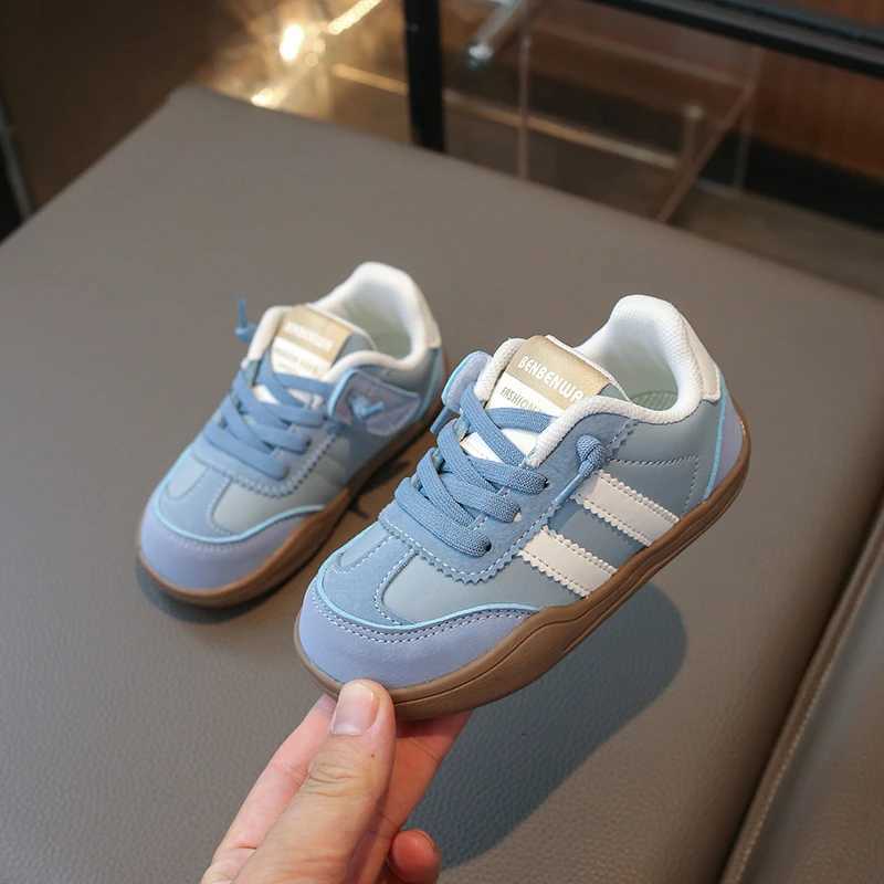 2024 Boys And Girls Canvas Shoes Childrens School Performance Shoes Fashion Children Biscuit Bottom Breathable Kids ShoesT251110