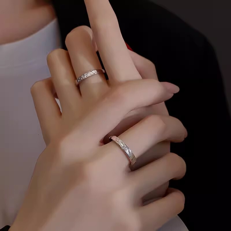 Pure fashion ring Silver S999 Micro Wave Heartbeat Couple Rings INS Niche Design Simple High-end Designer Ring Glacier Texture Rings