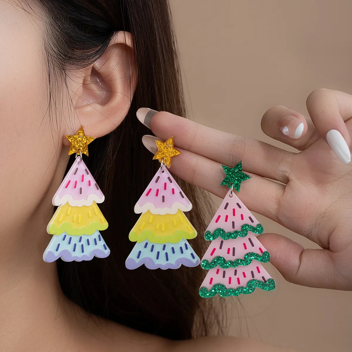 Sparkly Christmas Tree Earrings with Glitter Cute Acrylic Dangle Earring Drops for Womens Christmas Party Festival Accessories 251031