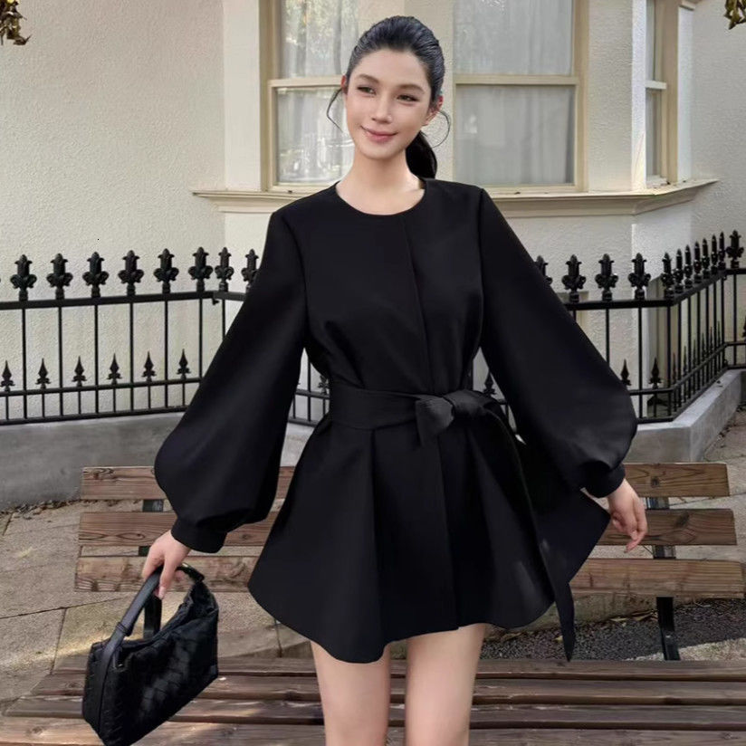 Korean Clothing Hepburn Style Round Neck Thin Long Sleeve Trench Coat for Women Autumn Small Size Spring 241029