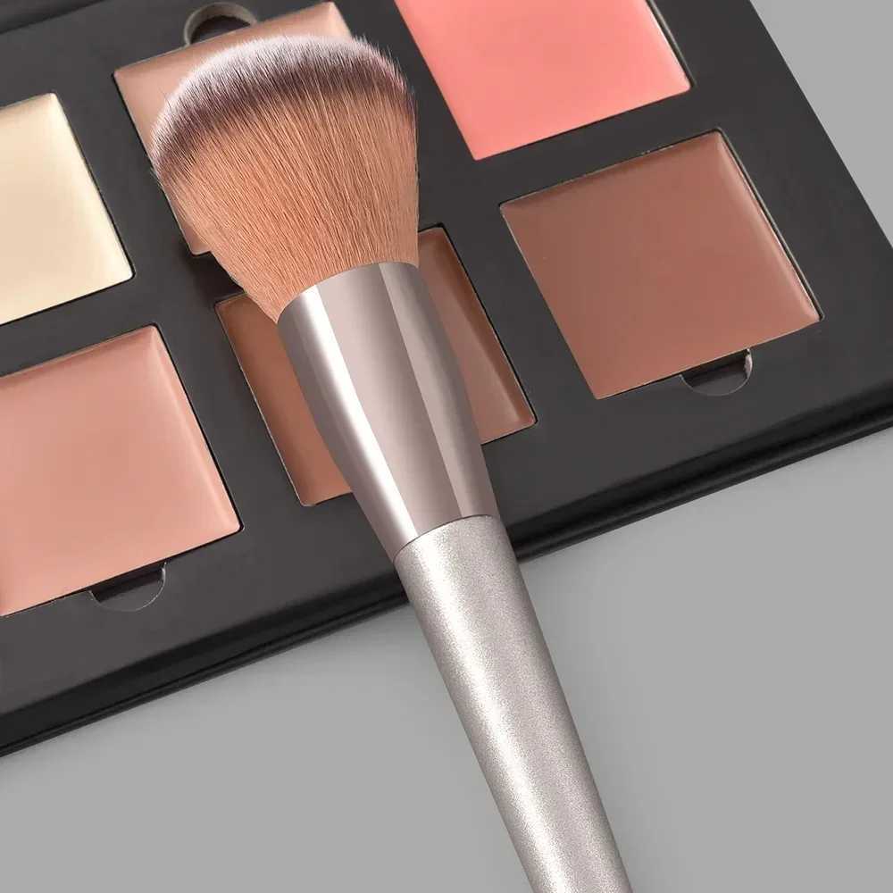 Professional Angled Foundation Brush - Premium Synthetic Kabuki Makeup Brush for Liquid Powder Foundation Bronzer Contour L251110