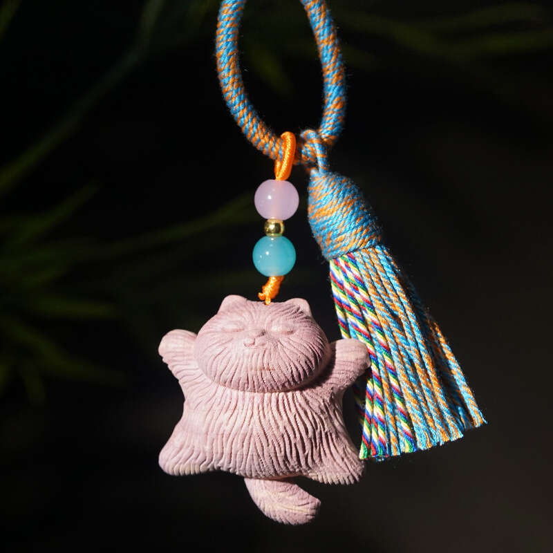 Sandalwood Carved Lying Cat Cute Pet Pendant Phone Chain Bag Tassel Wooden Ornament
