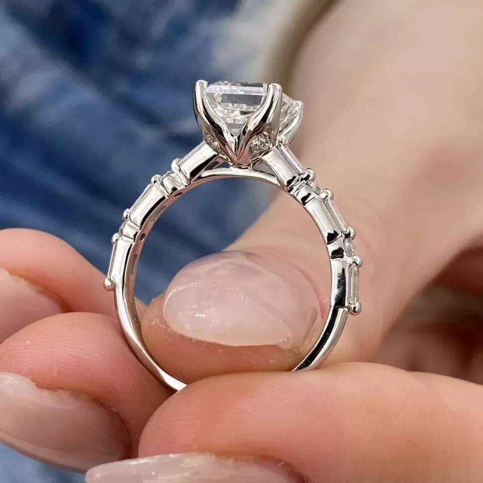 2.50ct Asscher Cut CVD HPHT Lab-Created Diamond Solitaire Proposal Ring DEF VS-VVS 14K White Gold Ring For Lady IGI Certificate