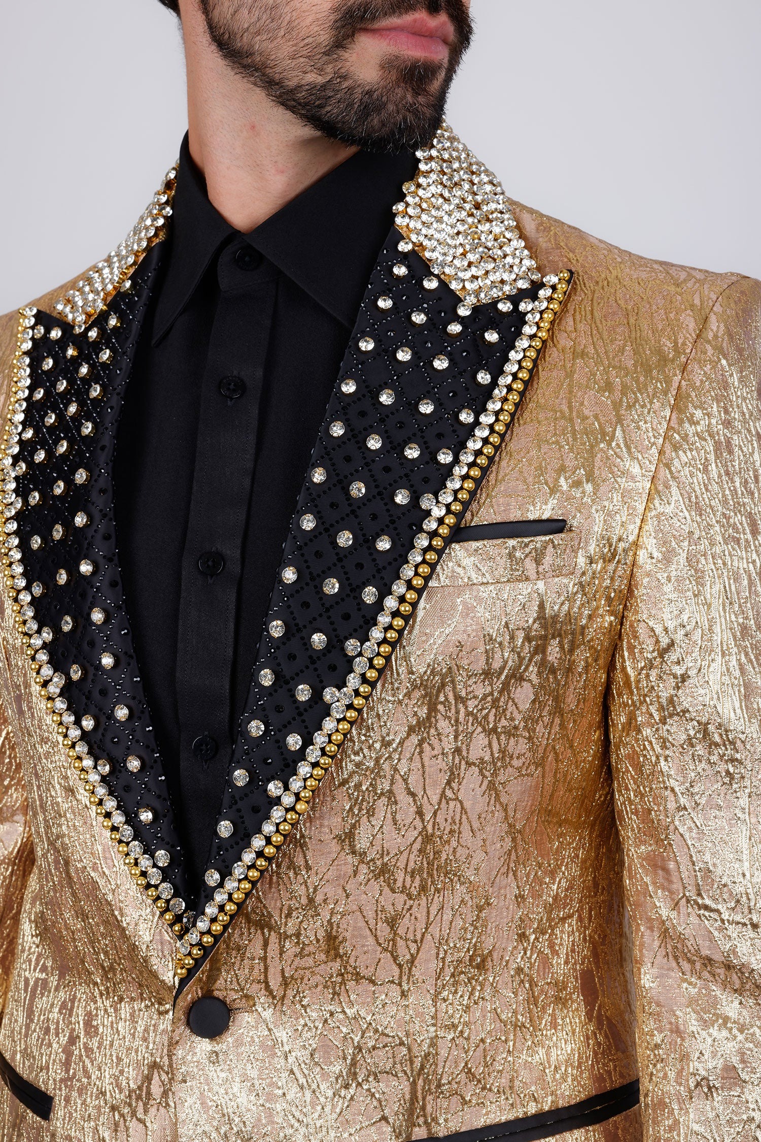 Unique Men's Jacket Rhinestone Blazer Two Pieces Set Peaked Lapel One Button Beading Shiny Coat Flat Customized Jacket+Black Pants Plus Size