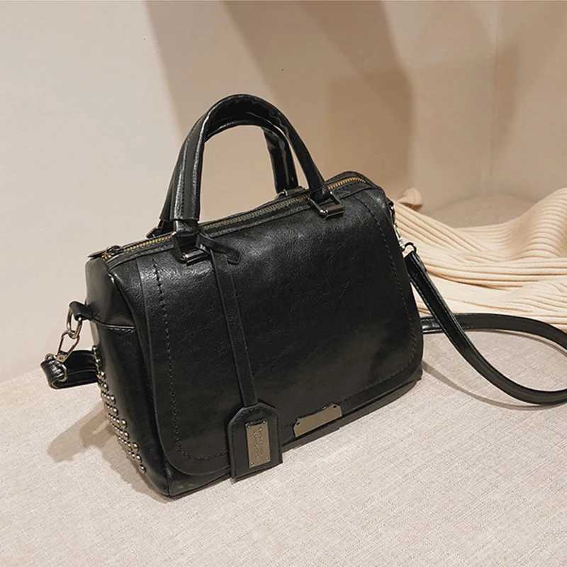 Tassel Decor Handbag Womens Large Capacity Shoulder Bag Fashion Zipper Crossbody Bag With Removable Strap K251110