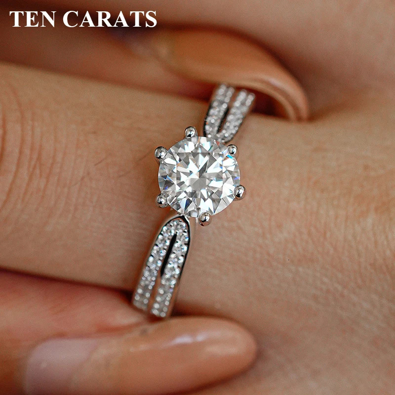 TEN CARATS 100 s925 sterling silver 18K white gold ring round VVS 05 2ct diamond wedding womens jewelry 251023