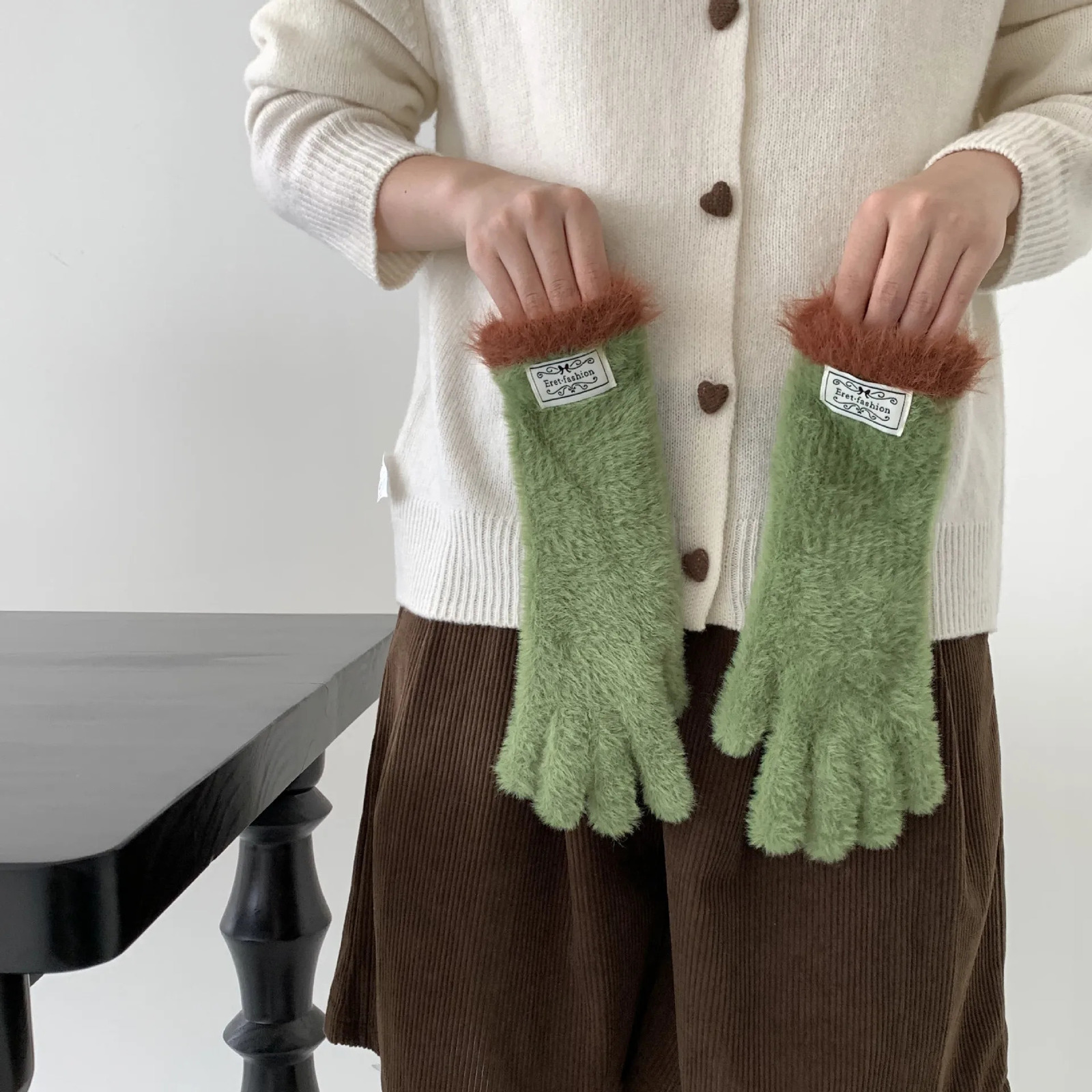 Womens Knitted Gloves Warm Windproof Student Cycling Accessory Anti-Slip Palm Biking Daily School Winter Commute 251106