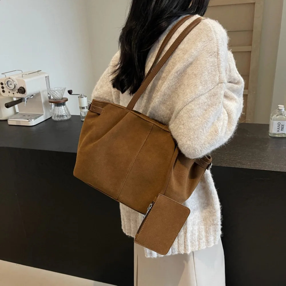 Women Suede Tote Bag with Inner Pocket Underarm Bag with Zipper Solid Color Satchel Bag for Work Travel Purses and Handbags 2025 251106