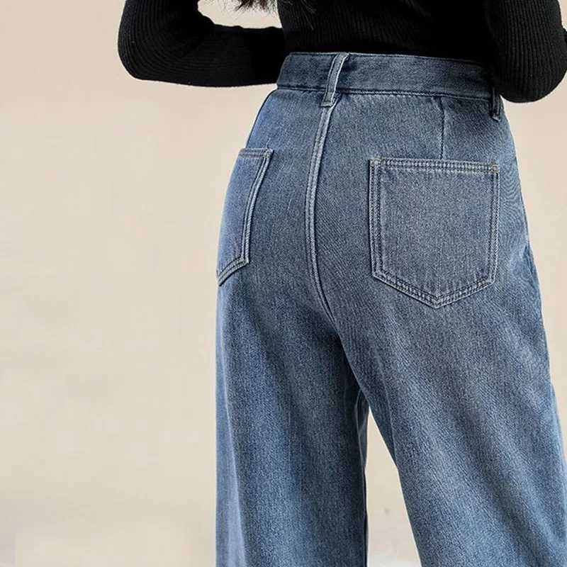 Winter Lady Solid Plush Thermal High Waist Jeans Girls Snow Warm Fleece Denim Pants Women Baggy Straight Leg Casual Trousers C251110