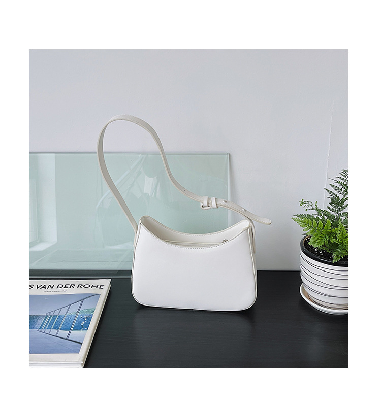 Korean Style Commuter Shoulder Women, High-End Versatile Handbag for Work, Commuting, Elegant Fashion Niche Underarm Bag