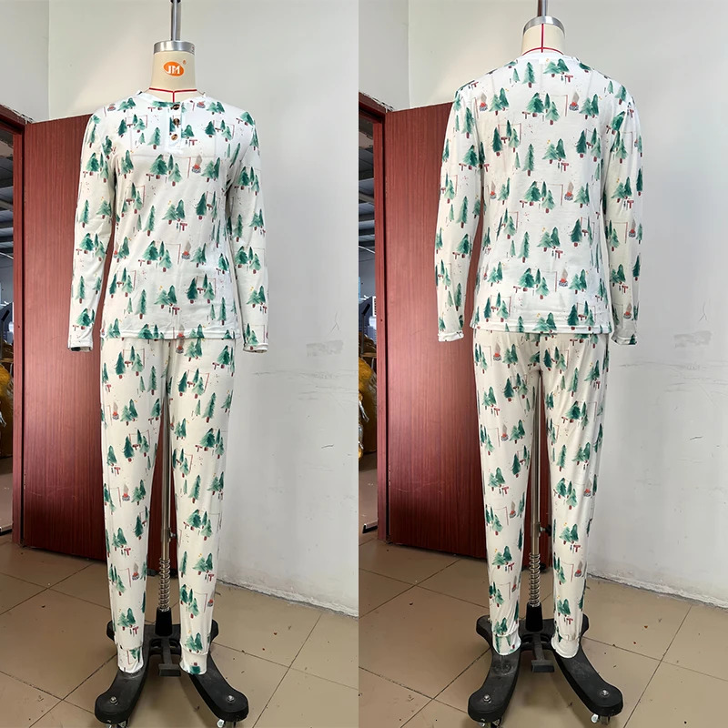 Fashion Xmas Tree Print Christmas Pajamas Mom Dad Childrens Baby Family Matching Outfits Loungewear Sibling Couple Look Pijama 251104