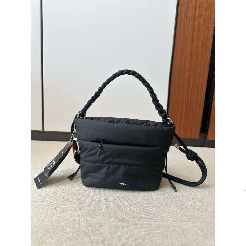 Designer Bag Tote Bag Shoulder Bag T New Autumn Winter Silk Crossbody Simple And Fashionable Casual Handbag Women S Bag