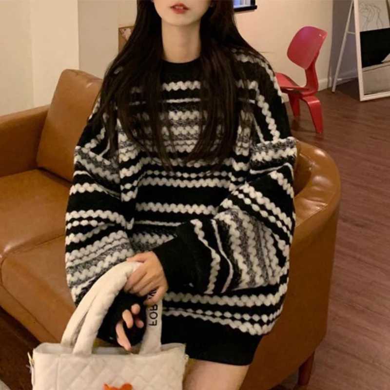 Fashion Harajuku Striped Knitted Sweater for Women Y2K Vintage Loose O-Neck Pullover Autumn Winter Casual Streetwear Long Sleeve Jumpers Y251110