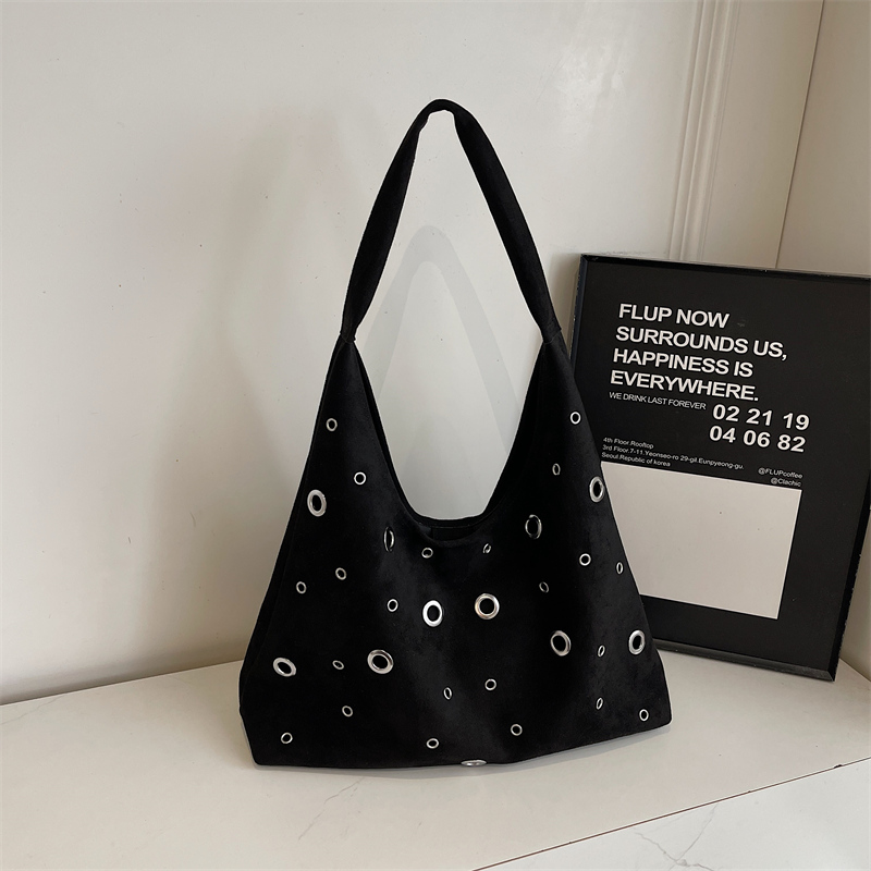 Autumn new women's retro high-end wide shoulder bag, casual versatile crossbody bag, high-end commuting leisure bag, shopping bag, versatile wome