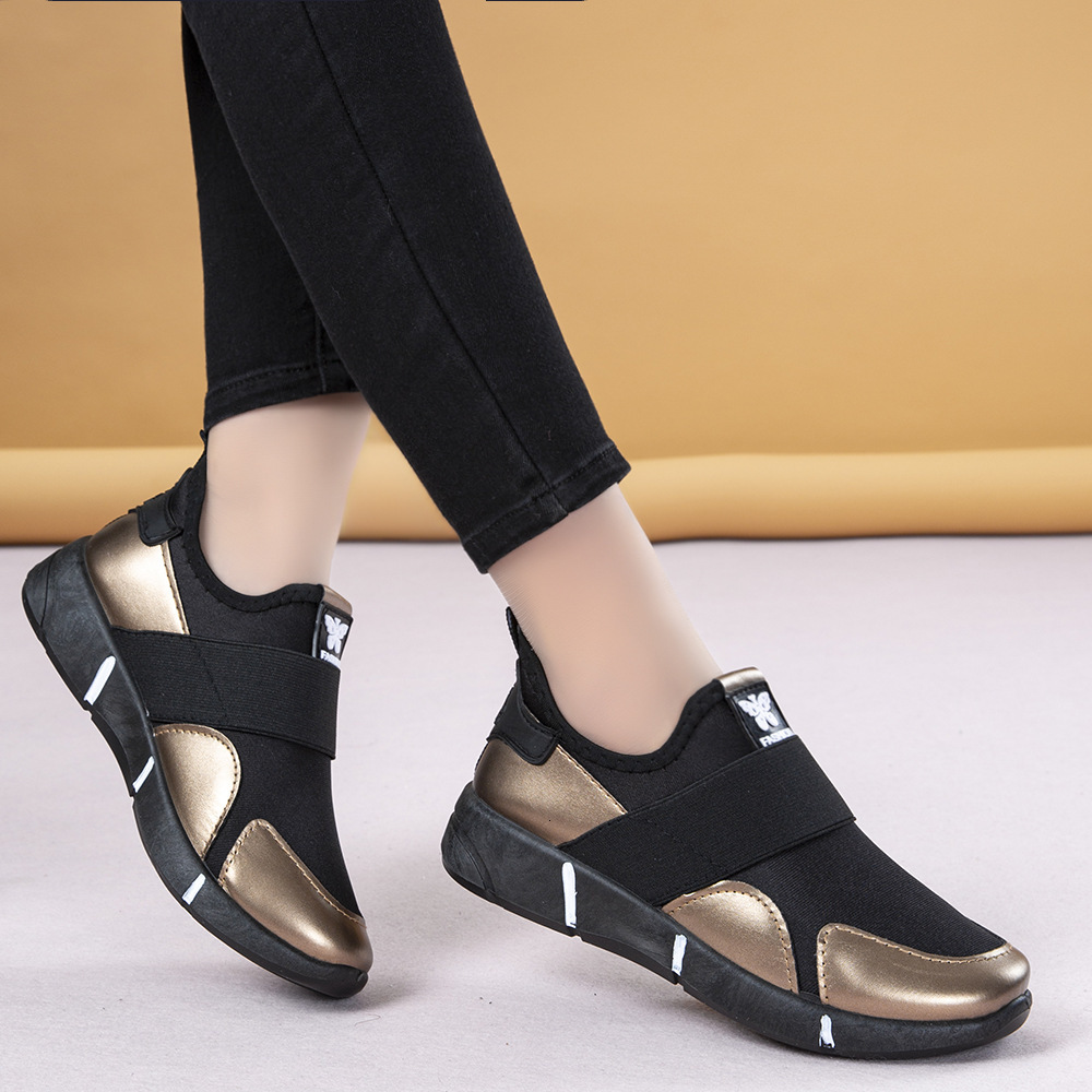 2025 New Korean Version One Step Lazy Women's Deep Mouth Round Head Plush Women's Designer Fashion Travel Shoes