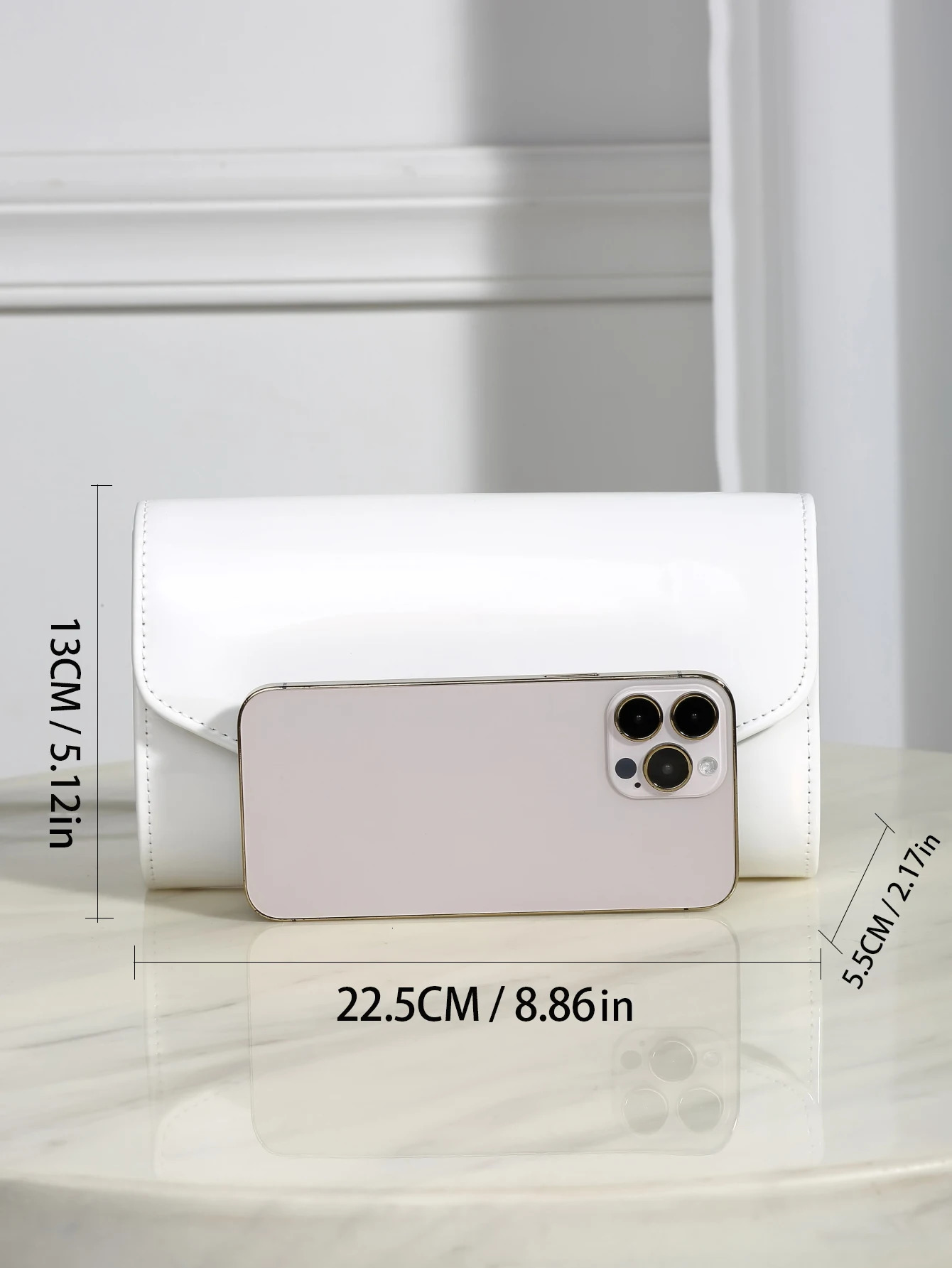 Elegant small solidcolor cute clutch fashionable chain crossbody bag square suitable for all seasons 251110