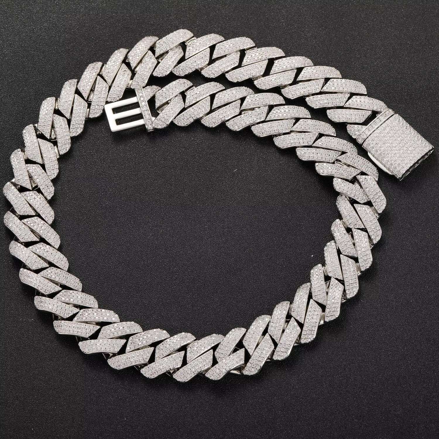 Trend 2025 New Products Fashion Iced Moissanite Hip Hop Cuban Chain Necklace Men's Jewelry