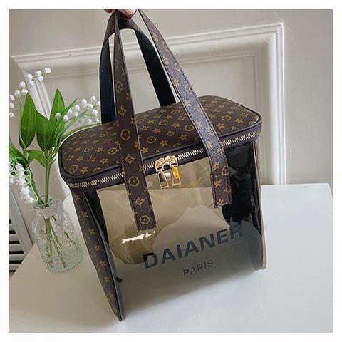 Large capacity cosmetic bag luxury design PVC waterproof transparent toiletry storage bag for Men and Women Travel