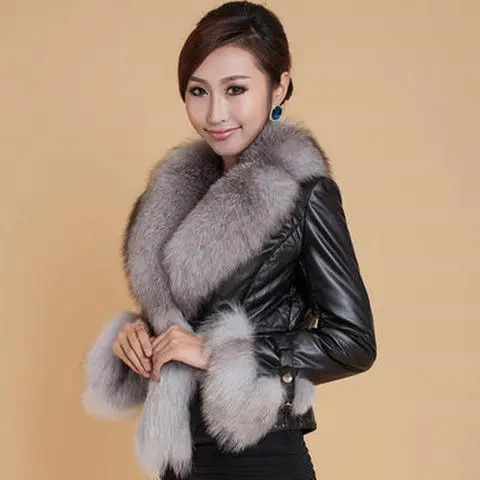 Winter Leather Jacket Women Coat Faux Fox Fur Collar Short PU Female Elegant Motorcycle Zipper Outerwear 251110