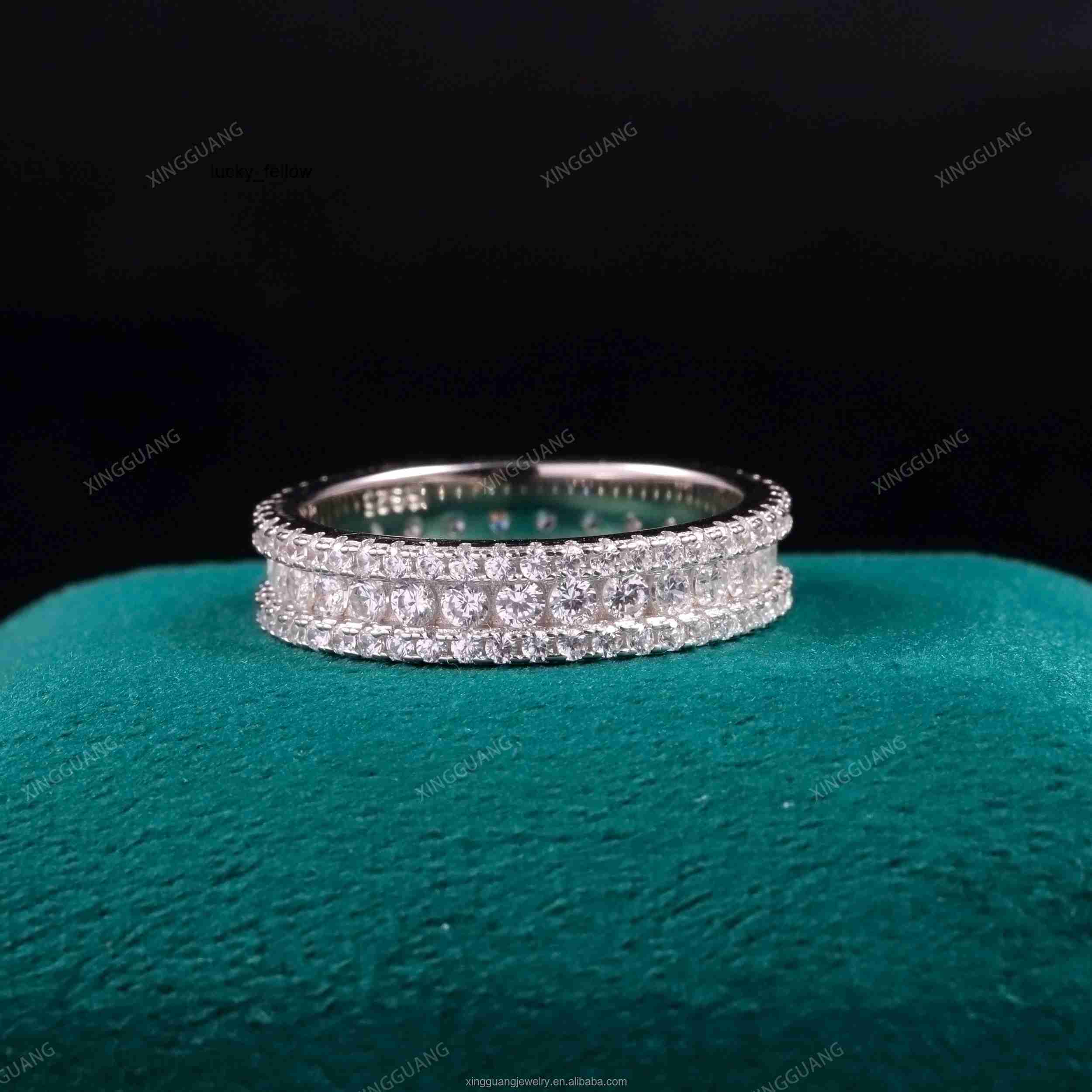 XG Factory Custom Moissanite Rings Fine Jewelry Rings 925 Silver Lab Grow Diamond Rings Wedding Engagement