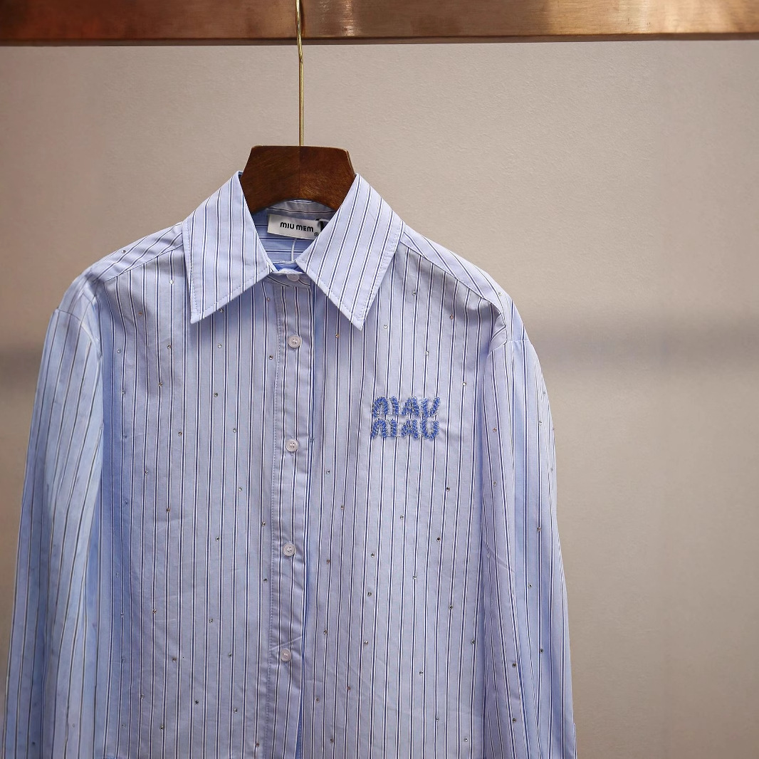 Womens Fashion Spring New Fashion French Classic Striped Short Shirt for Petite Women