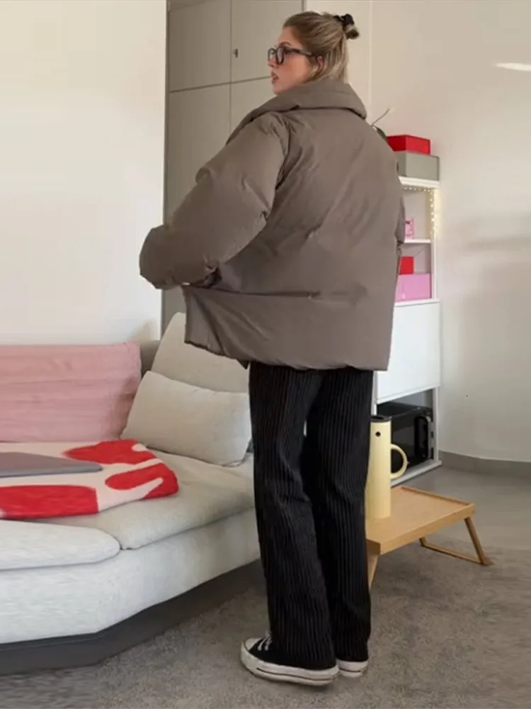 Stand Collar Women Padded Jacket 2025 Autumn Winter Covered Button Loose Female Long Sleeve Jackets Office Lady Street Short Top 251107