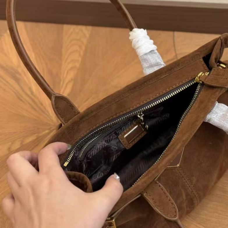 New High Quality Suede Underarm Bag Suede Velvet Retro European and American Style Women's Luxury Bag Trendy Designer Bag