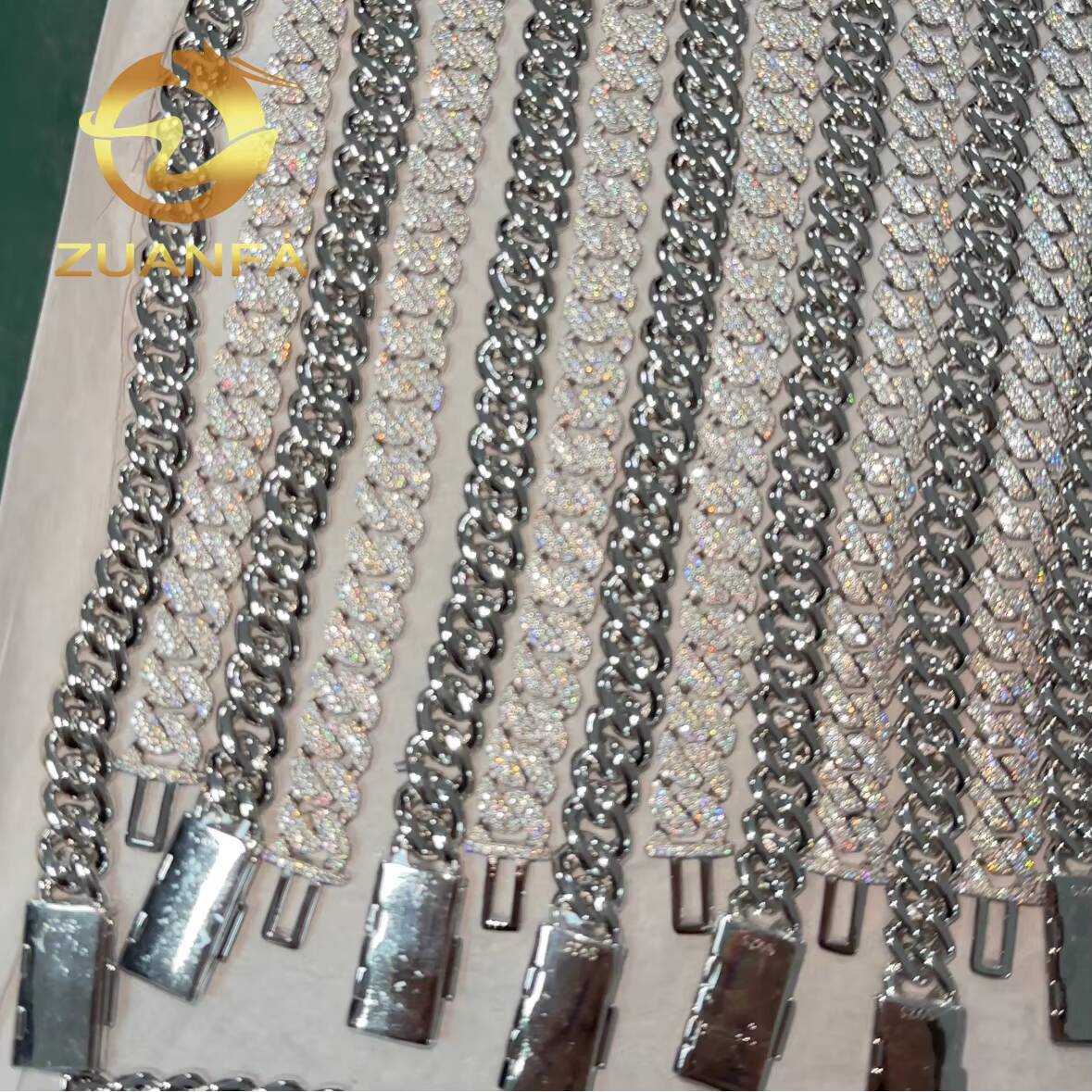 Hip Hop Jewelry 10MM Moissanite Diamond Cuban Link Chain 925 Silver Cuban Link Chain Iced Out With GRA Certificate