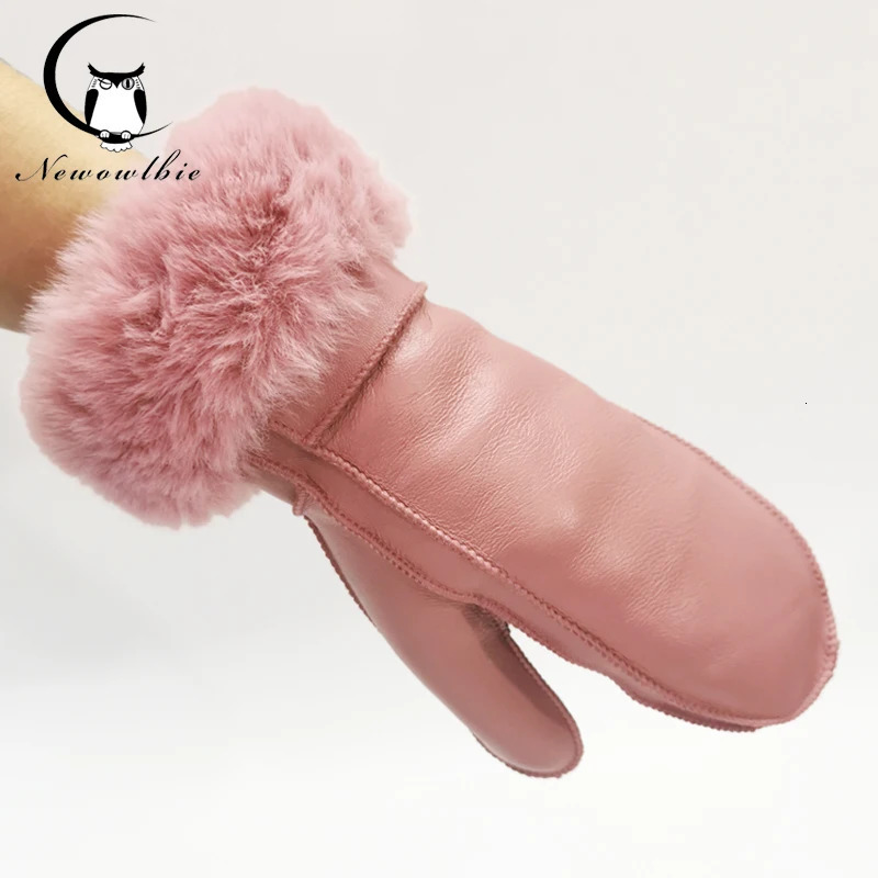 Womens winter sheepskin thicken gloves Rex rabbit fur cuffs warmth Mittens Cute Furry Outdoor Sport Female Gloves 251106