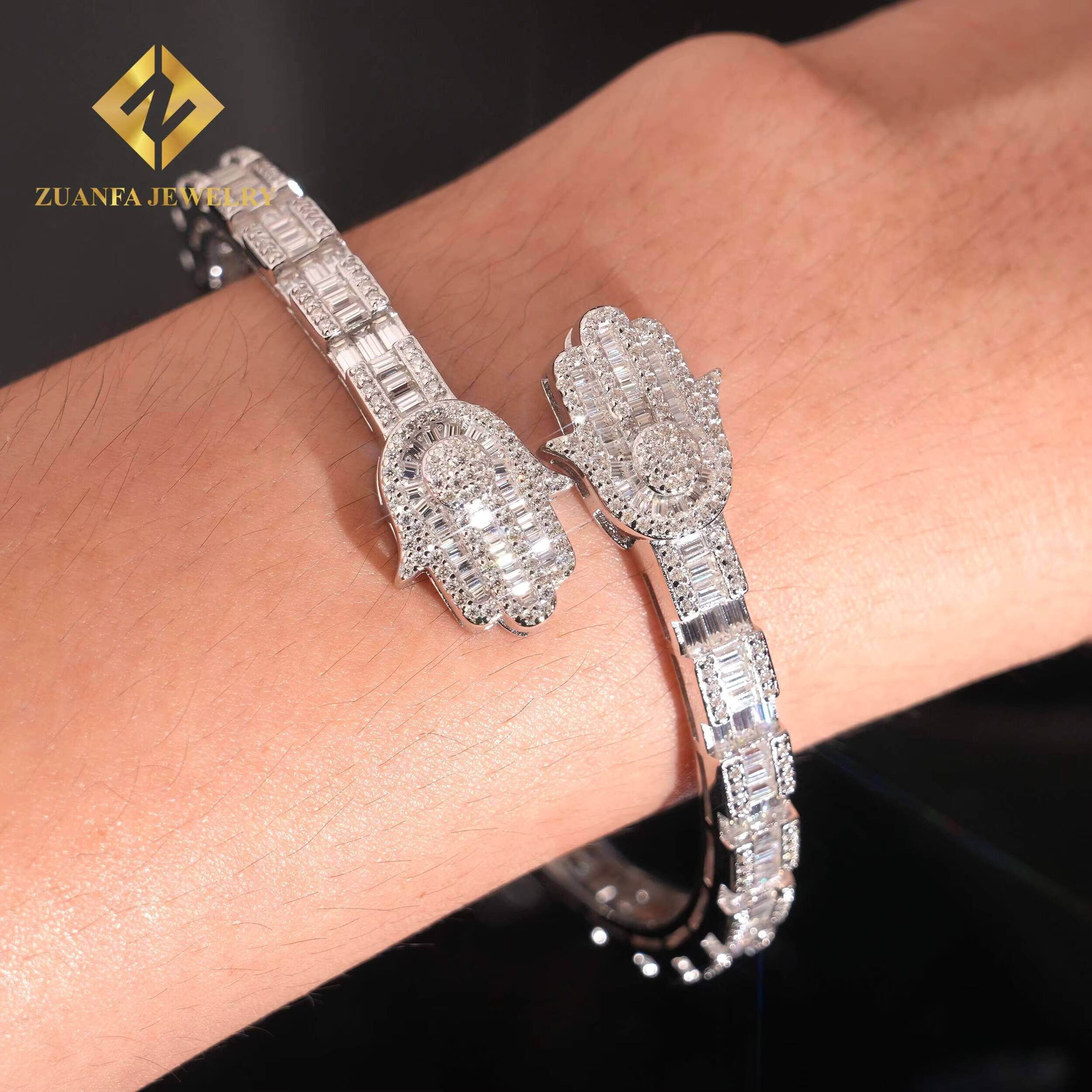 New Arrival Designs Moissanite Bracelet 925 Silver Hand Shape Pass Diamond Tester Moissanite Womens Bracelet Hot Sale with GRA