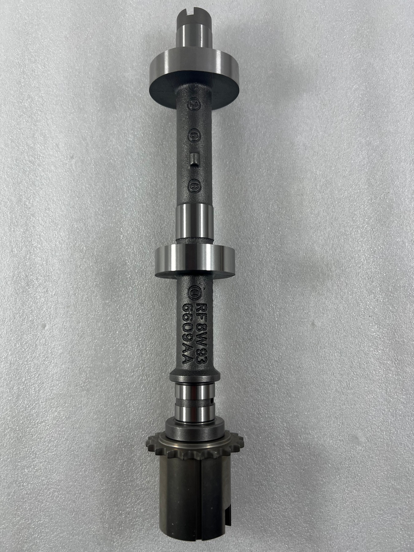 Land Rover Jaguar fuel pump drive shaft suitable for Range Rover Executive/Sport Discovery 4/5 XJ/XF F-PACE petrol 5.0/5.0L LR067417 LR037021 AJ813711