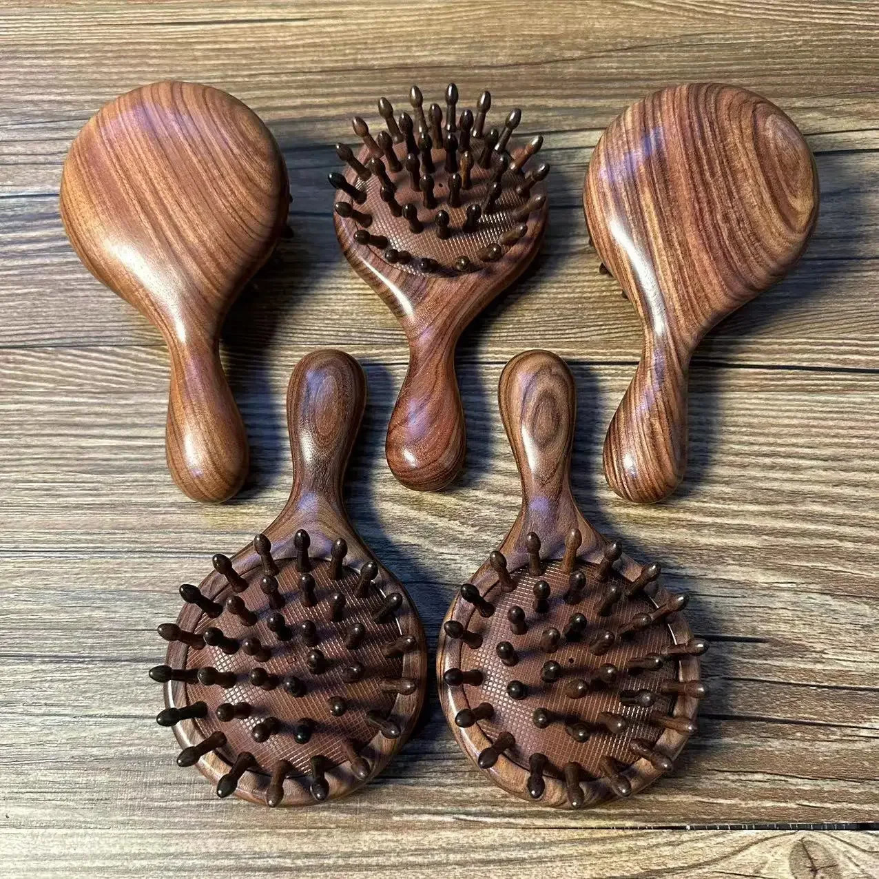 Natural Sandalwood Airbag Comb Premium Head Massage Anti-Hairloss Hairdressing Professional Comb for Men And Women 251107