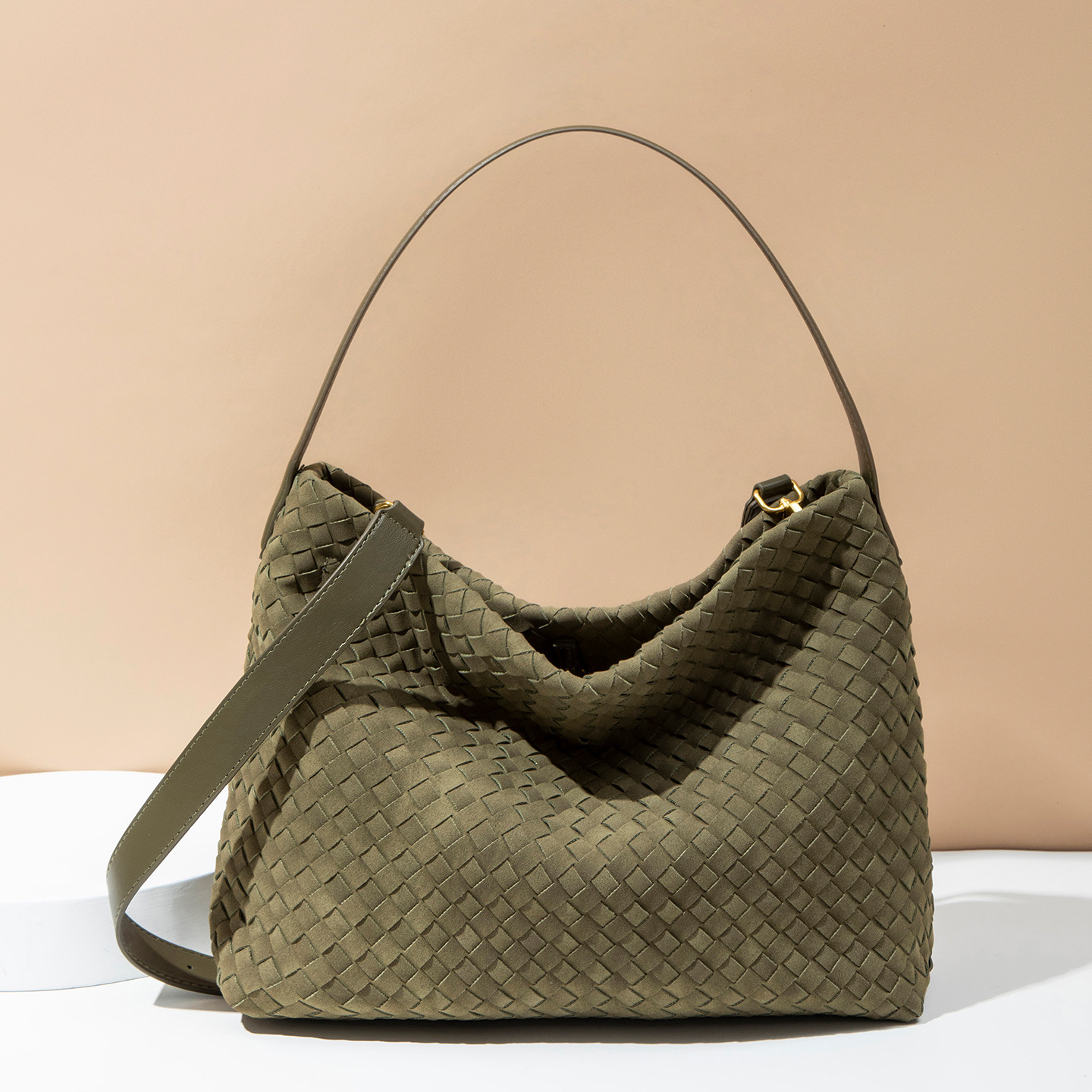 new women's woven bag, bucket bag, fashion large capacity single shoulder crossbody tote bag, handbag