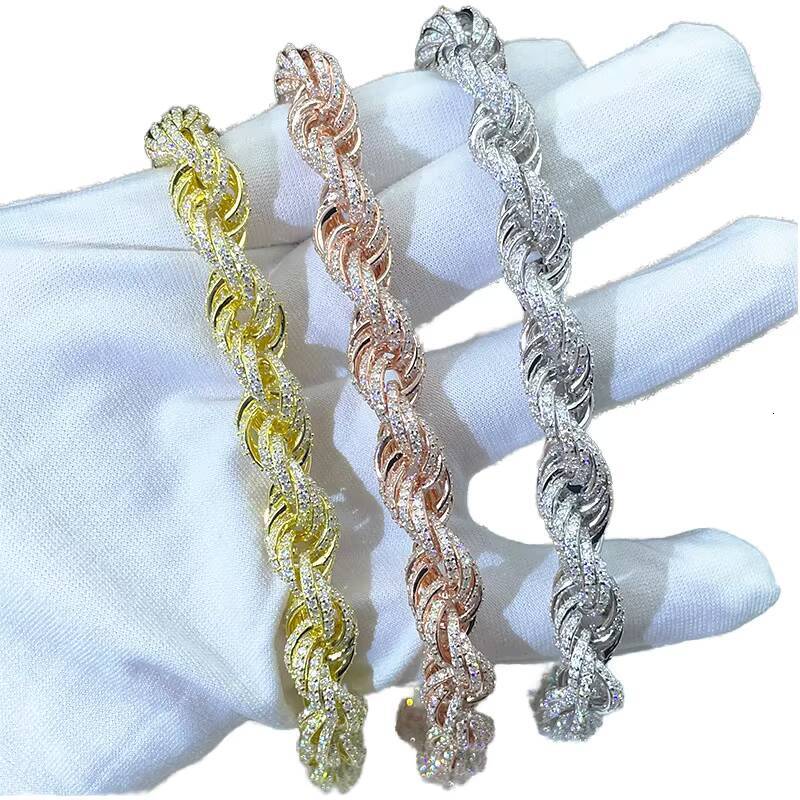 18K Gold 8mm Spring Buckle Twisted Chain Full Hip Hop Bracelet with Twist Rope Cuban Link Moissanite Bracelets Bangles